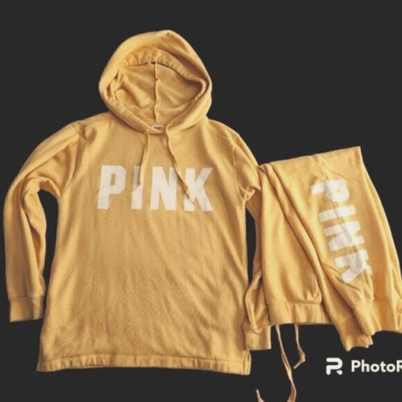 Victoria's Secret Pink sweat Set - Picture 2 of 4